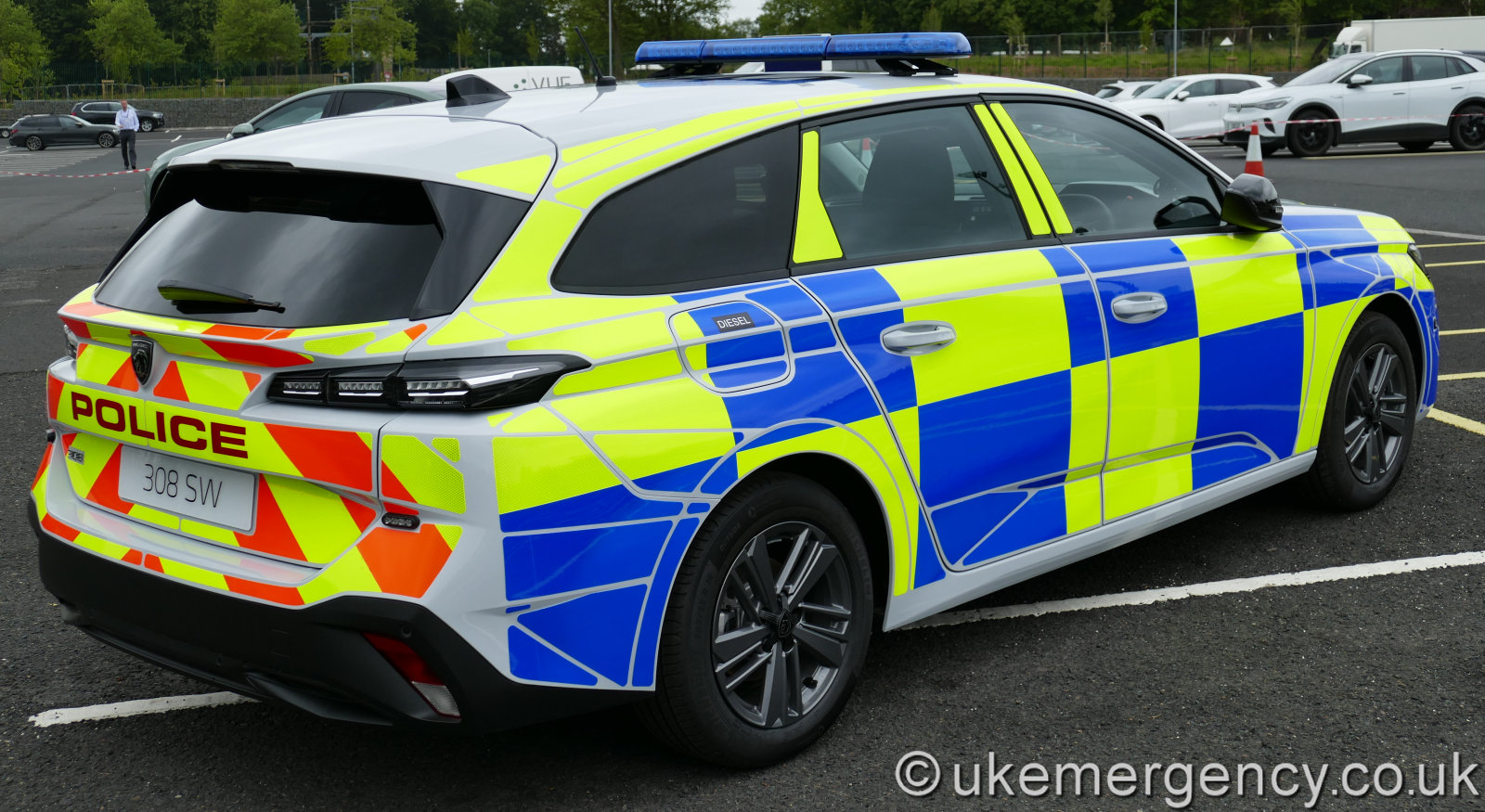 Police demonstrator Peugeot 308 SW