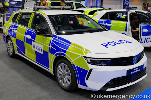 Warwickshire Police Vauxhall Astra Sports Tourer